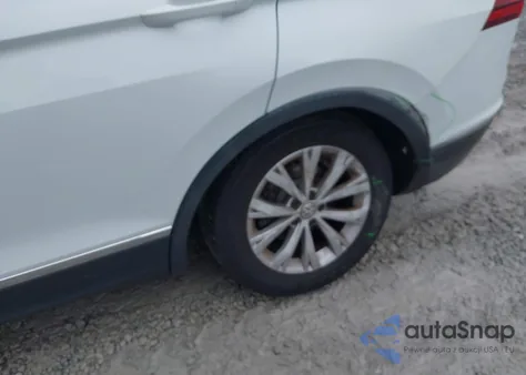 2018 Volkswagen Tiguan 2.0T Se/2.0T Sel из США, поврежденный, VIN 3VV3B7AX2JM182733